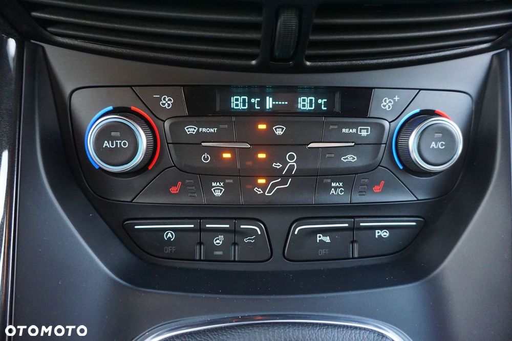 Ford Kuga 2.0 TDCi FWD Titanium - 9