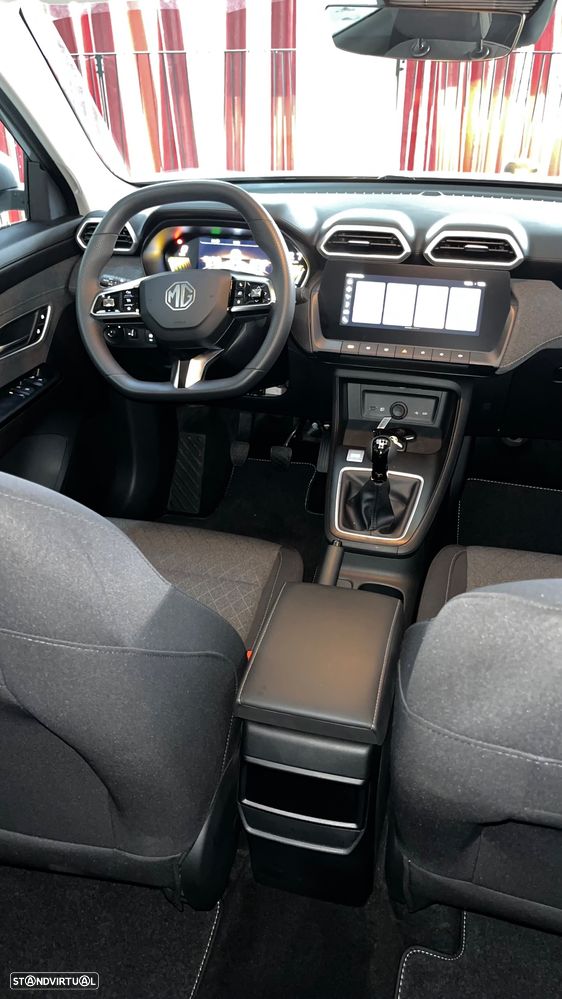 MG ZS 1.5L Comfort - 18