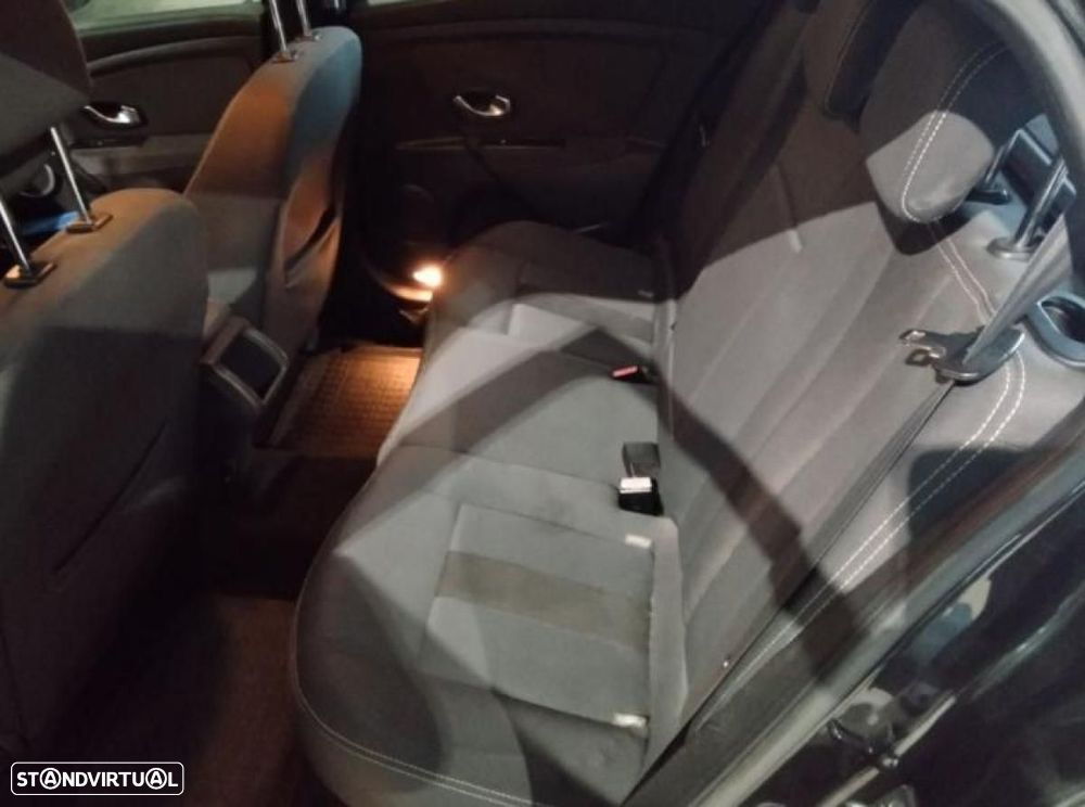 Renault Mégane Sport Tourer - 5