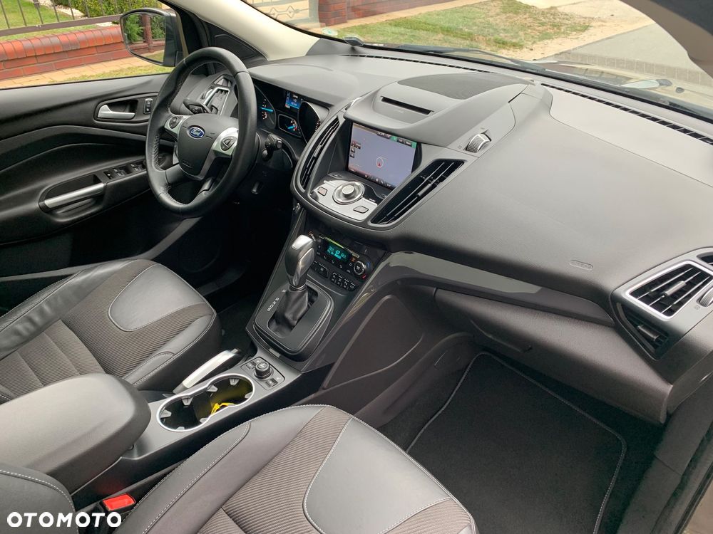 Ford Kuga 2.0 TDCi 4x4 Individual - 25