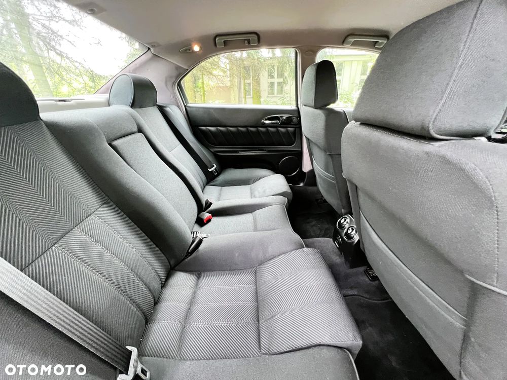 Alfa Romeo 166 - 15