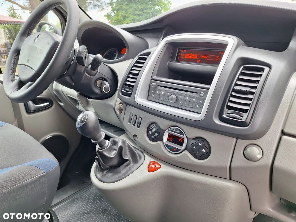 Renault Trafic FAP Grand Passenger Black Edition - 34