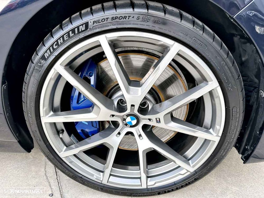 BMW M850i xDrive - 44