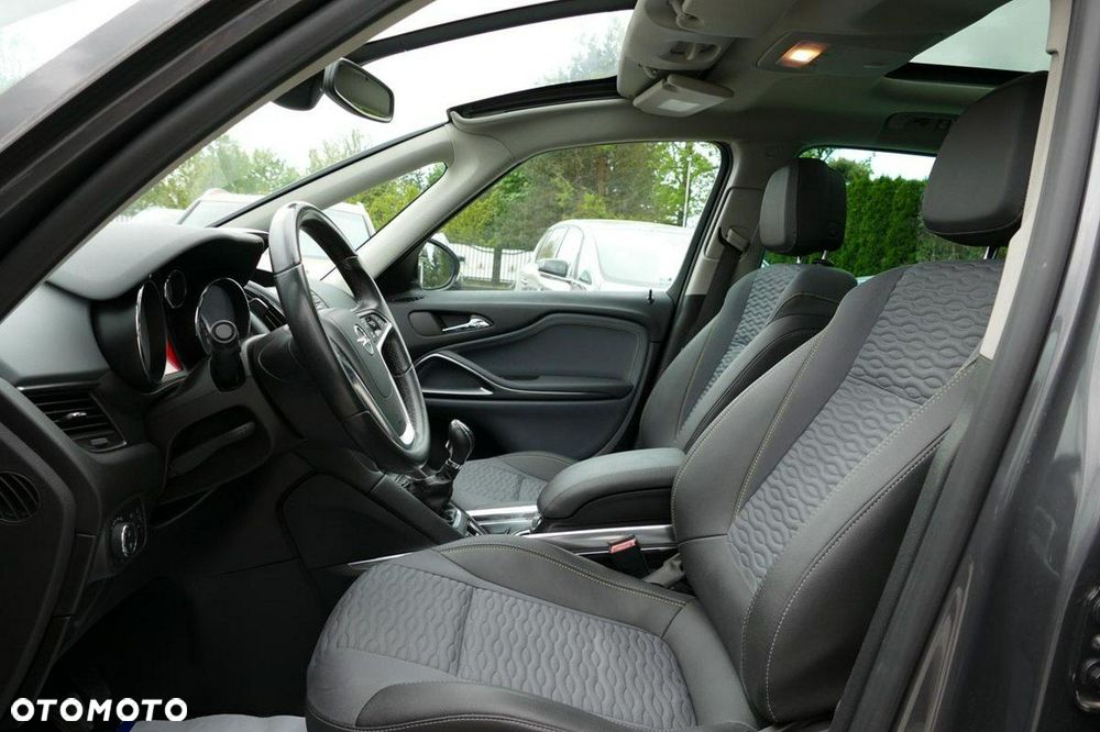 Opel Zafira - 19