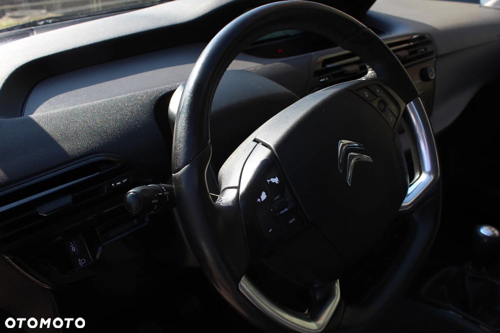 Citroën C4 Picasso - 12