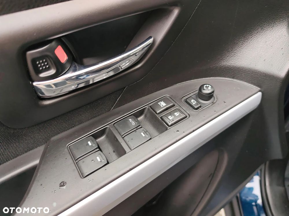 Suzuki SX4 S-Cross 1.0 T Premium - 19