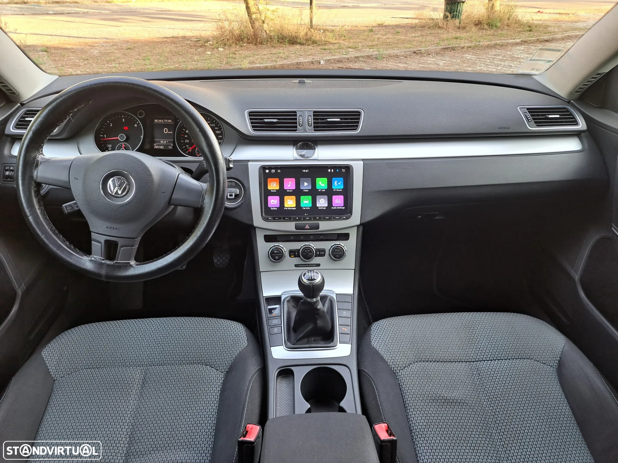 VW Passat Variant 1.6 TDI BlueMotion - 4