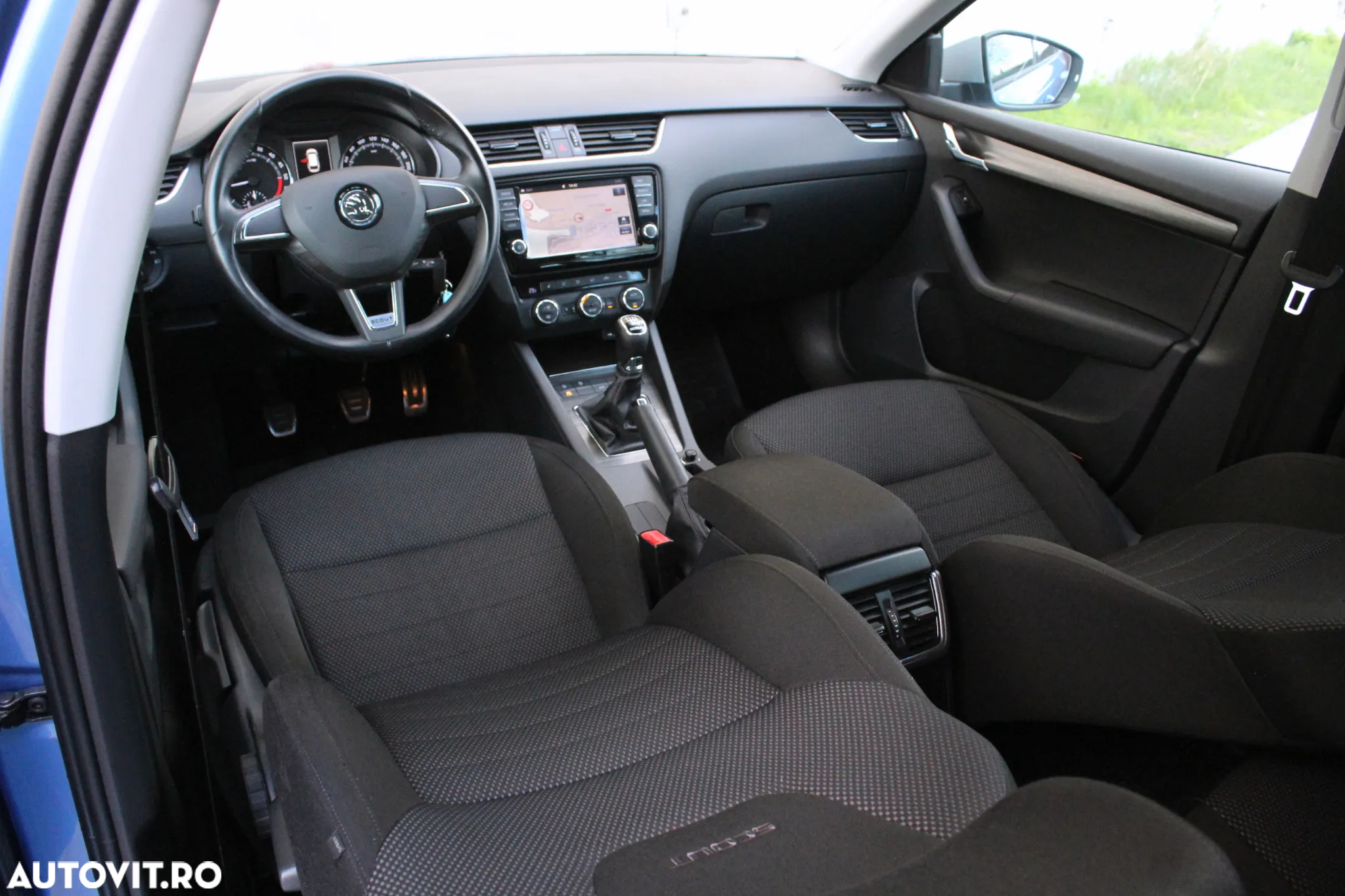 Skoda Octavia 2.0 TDI 4x4 Scout - 6