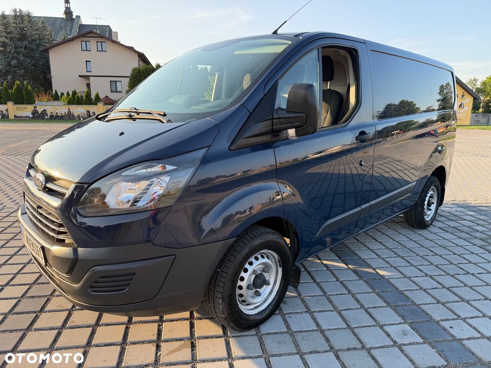 Ford TRANSIT CUSTOM - 2