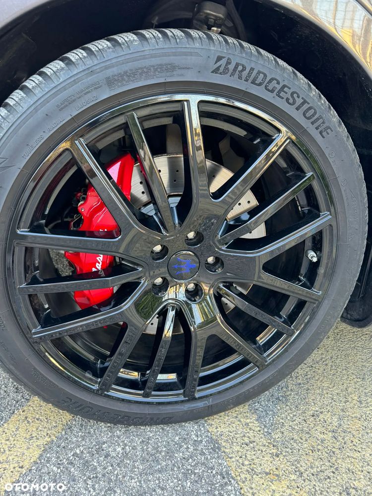 Maserati Levante S - 5