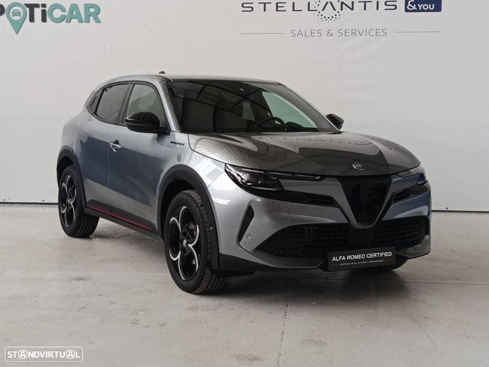 Alfa Romeo Junior 1.2 Speciale eDCT6 - 3