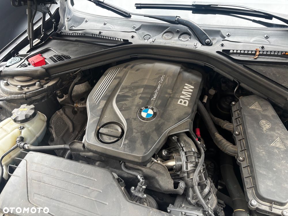 BMW Seria 3 320d xDrive Edition Luxury Line Purity - 12