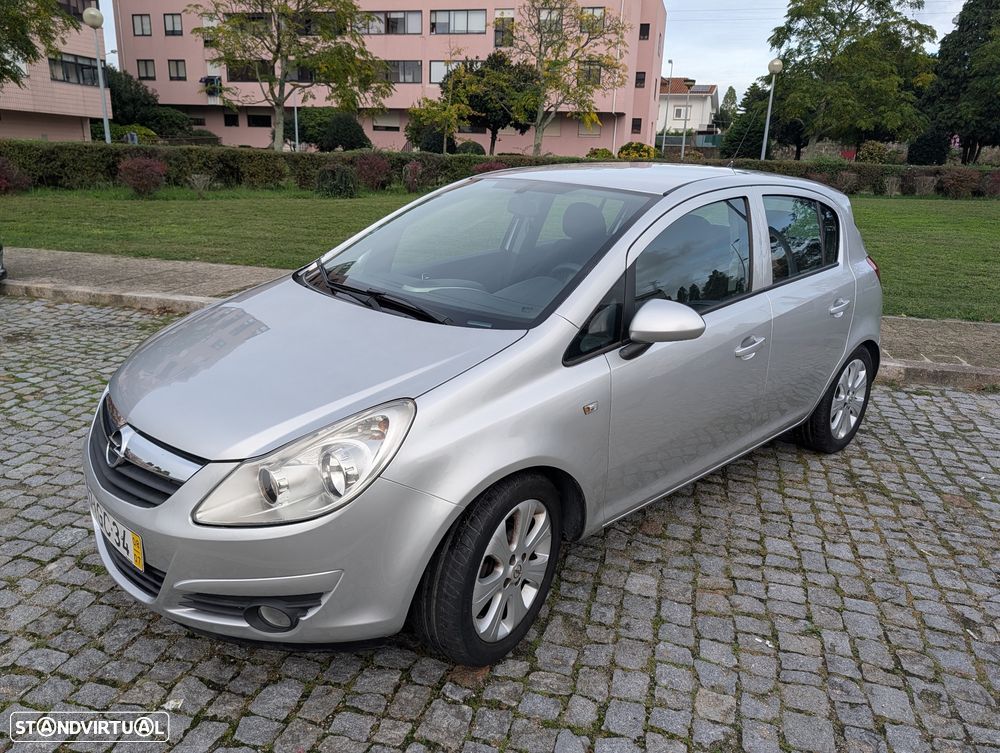 Opel Corsa - 1