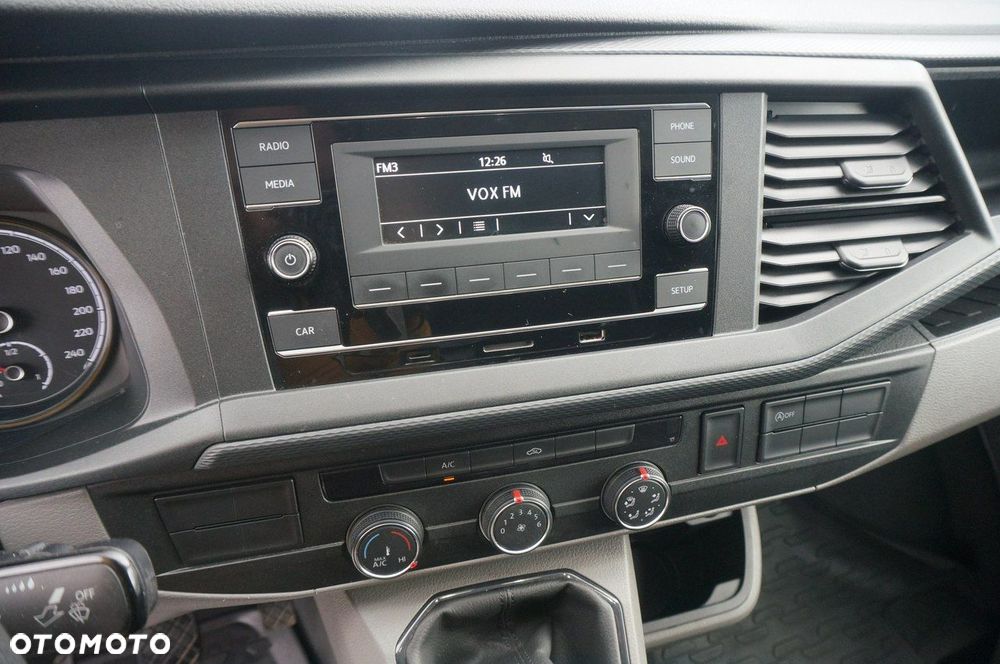 Volkswagen Transporter - 17