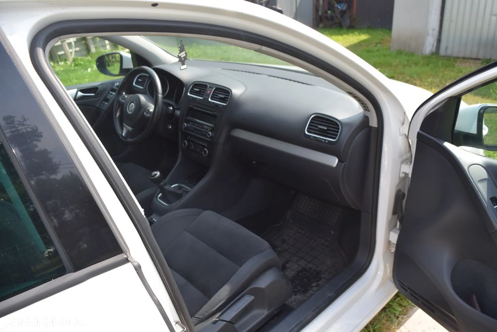 Volkswagen Golf 2.0 TDI Highline - 33