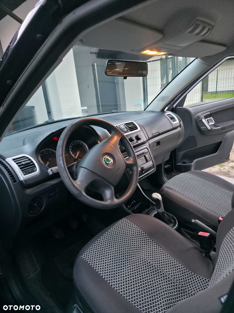Skoda Fabia - 8