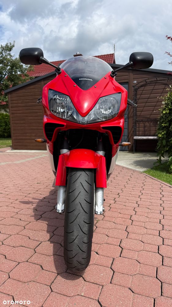 Honda CBR - 9