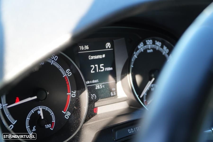 Skoda Fabia 1.0 MPI Ambition - 7