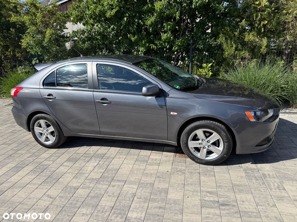 Mitsubishi Lancer 1.8 Intense - 40