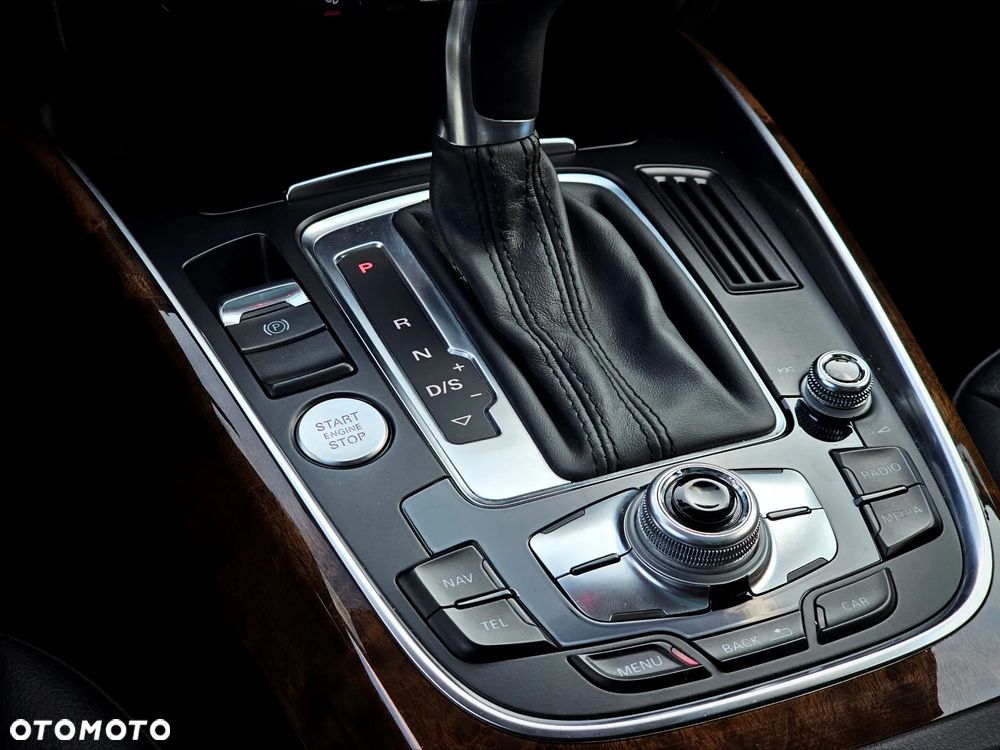 Audi Q5 3.0 TDI quattro S tronic - 33