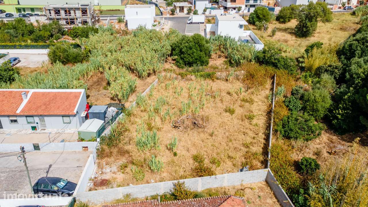 Terreno no Alto da Parede-Cascais, 765m2, com projeto aprovado para 2 - Grande imagem: 3/14