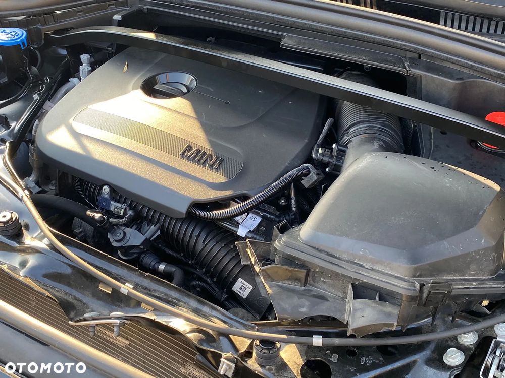 MINI Countryman ver-c-mhev-linia-essential - 8