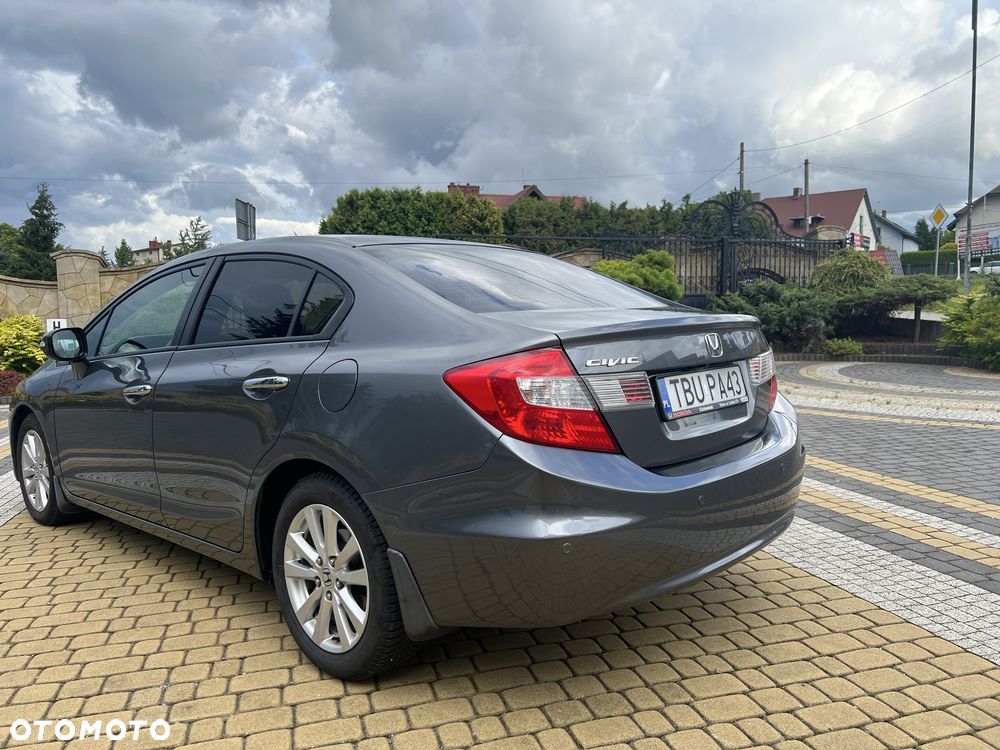 Honda Civic - 4