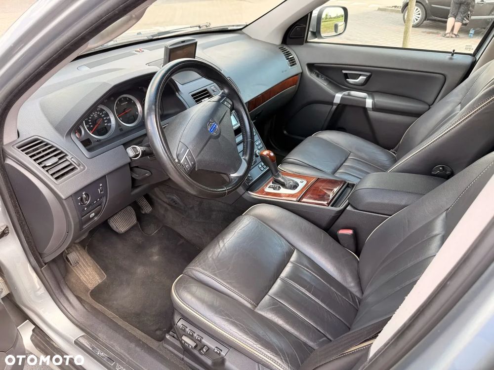 Volvo XC 90 - 20