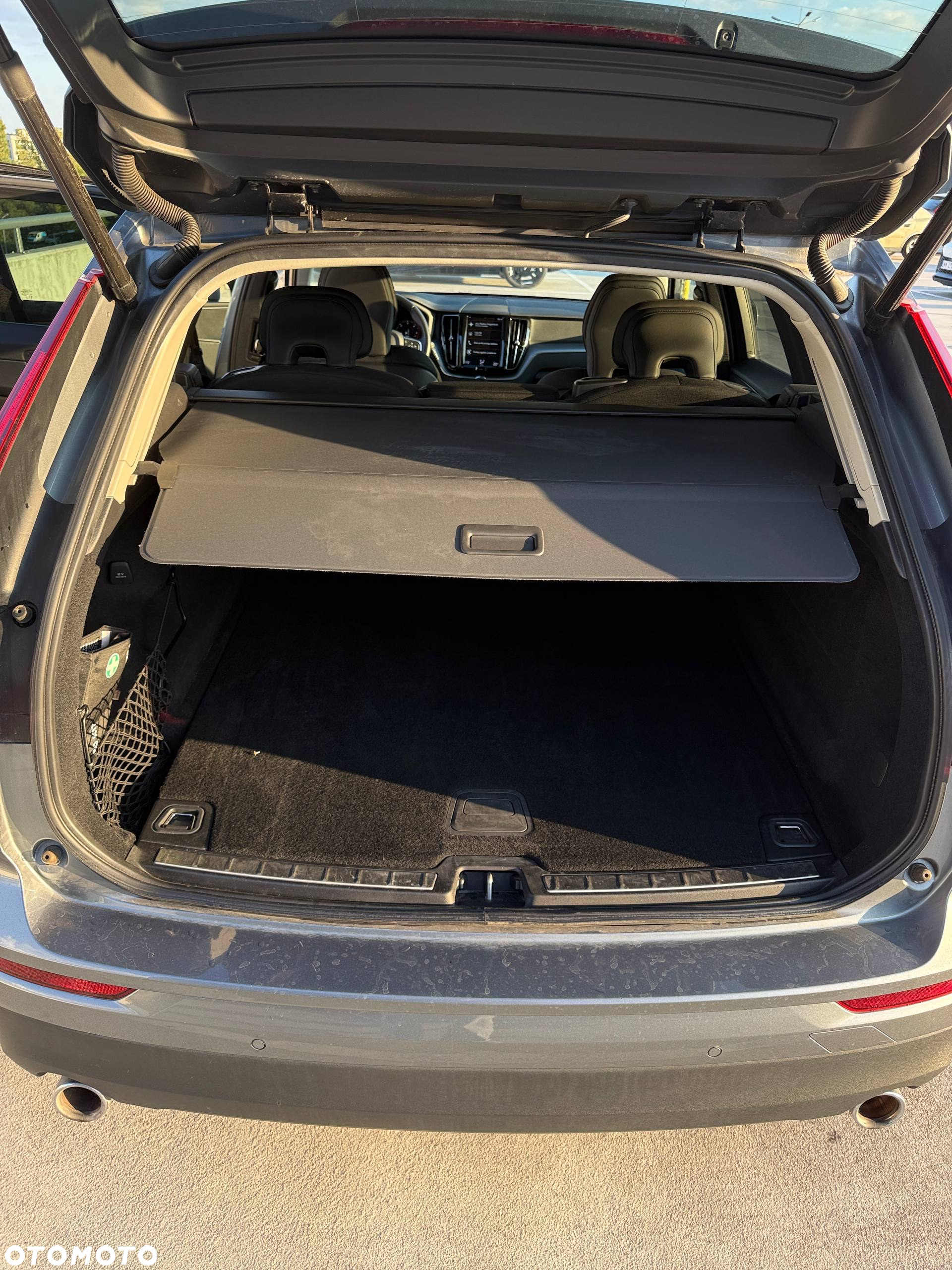 Volvo XC 60 B4 B Momentum Pro - 27