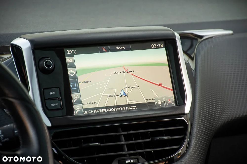Peugeot 208 PureTech 110 Stop & Start Tech Edition - 29