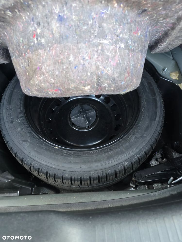 Renault Megane 1.6 16V 110 LIMITED - 9