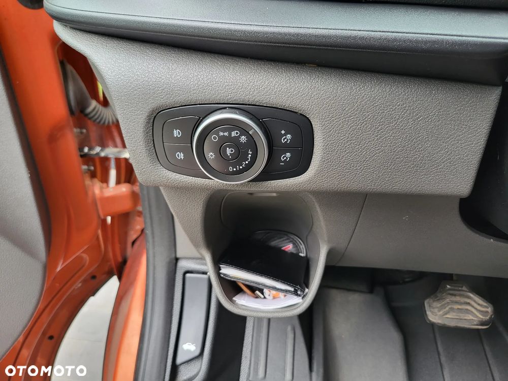 Ford Transit Custom Sport - 16