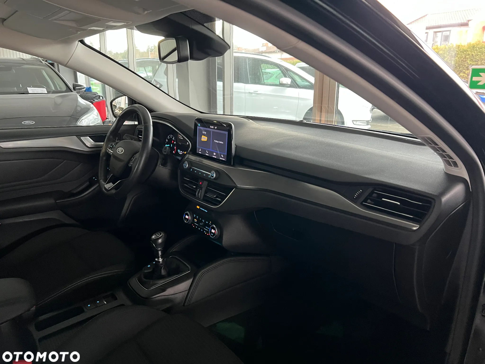 Ford Focus 1.0 EcoBoost Titanium Business - 35