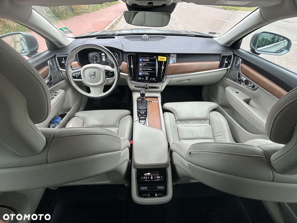 Volvo S90 - 5
