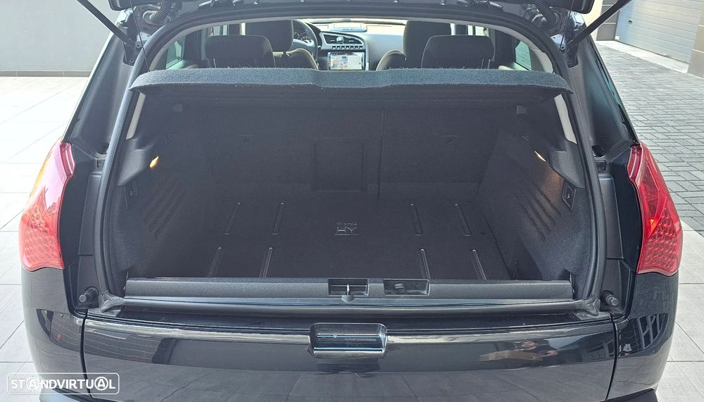 Peugeot 3008 2.0 HDi Hybrid4 - 14