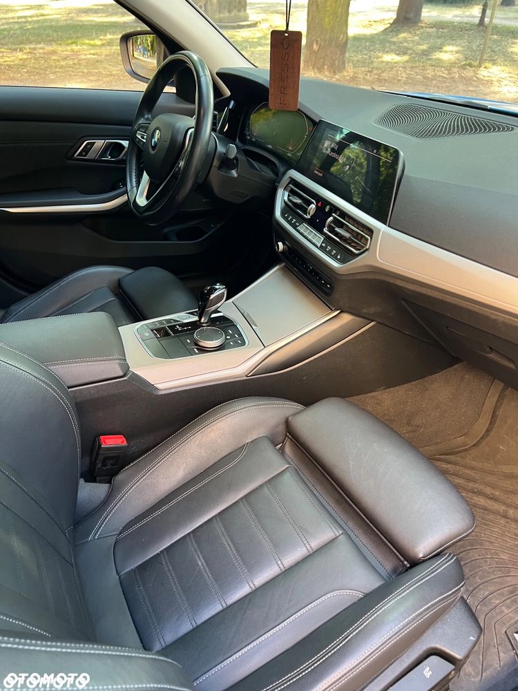 BMW Seria 3 - 8