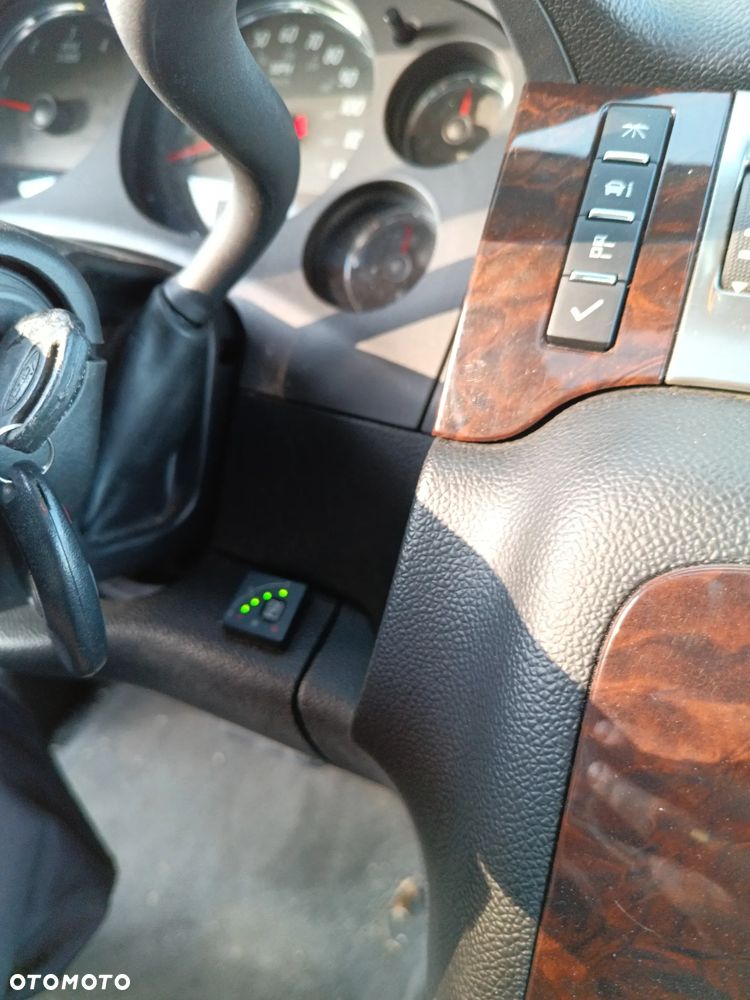 GMC Yukon Denali 6.2 - 17