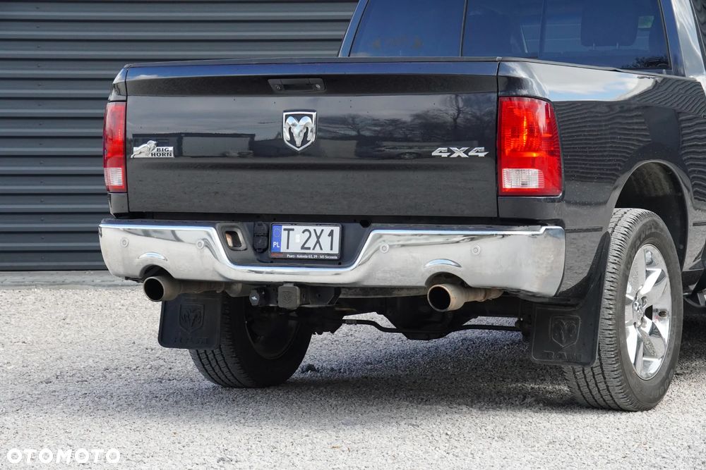 RAM 1500 Crew Cab Shortbed Bighorn - 18