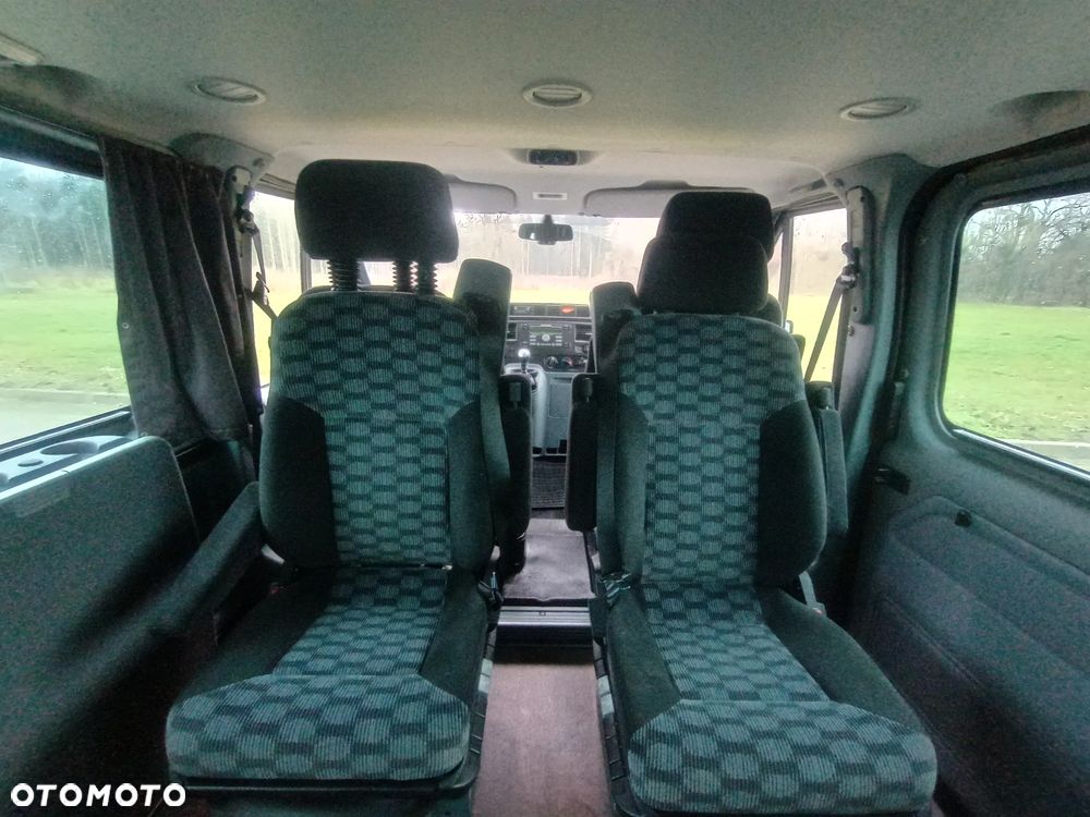 Ford Transit - 12