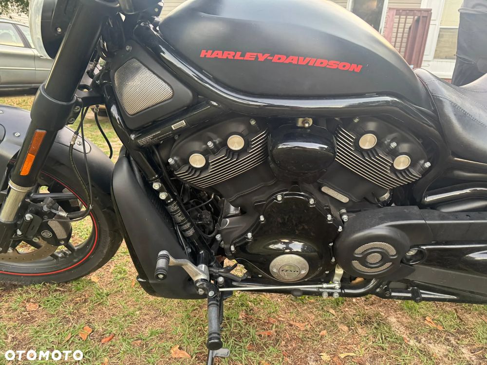 Harley-Davidson V-Rod Night Rod - 8