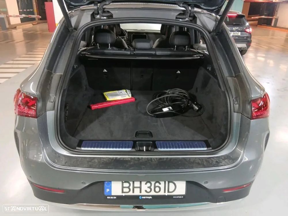 Mercedes-Benz EQE SUV 350+ - 12