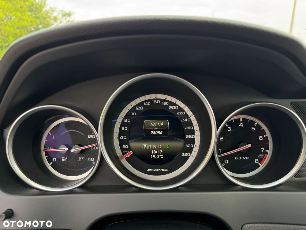 Mercedes-Benz Klasa C 63 AMG - 20