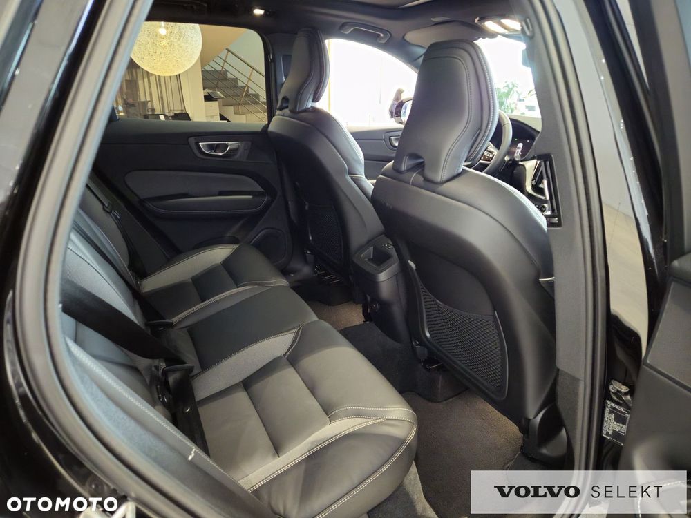 Volvo XC 60 - 28