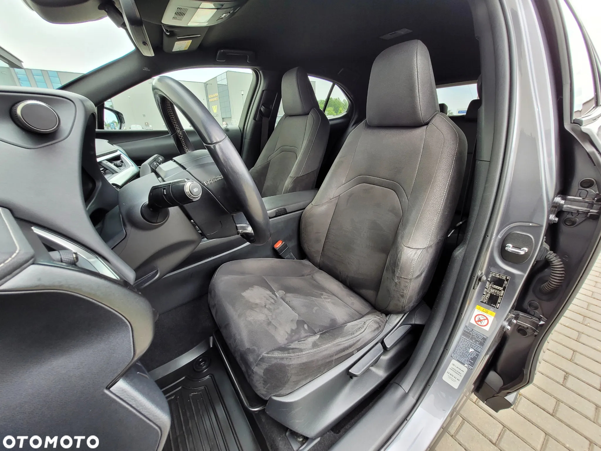 Lexus UX 200 Elegance 2WD - 11