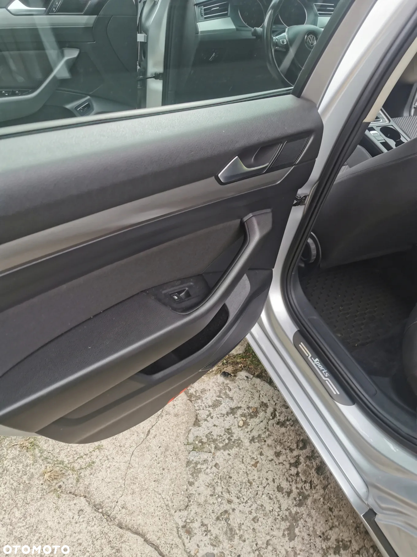 Volkswagen Passat 1.4 TSI BMT Comfortline - 11