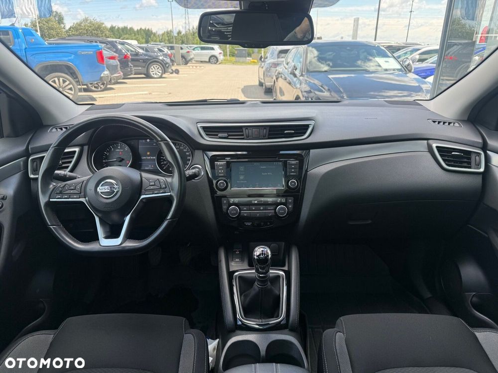 Nissan Qashqai - 10