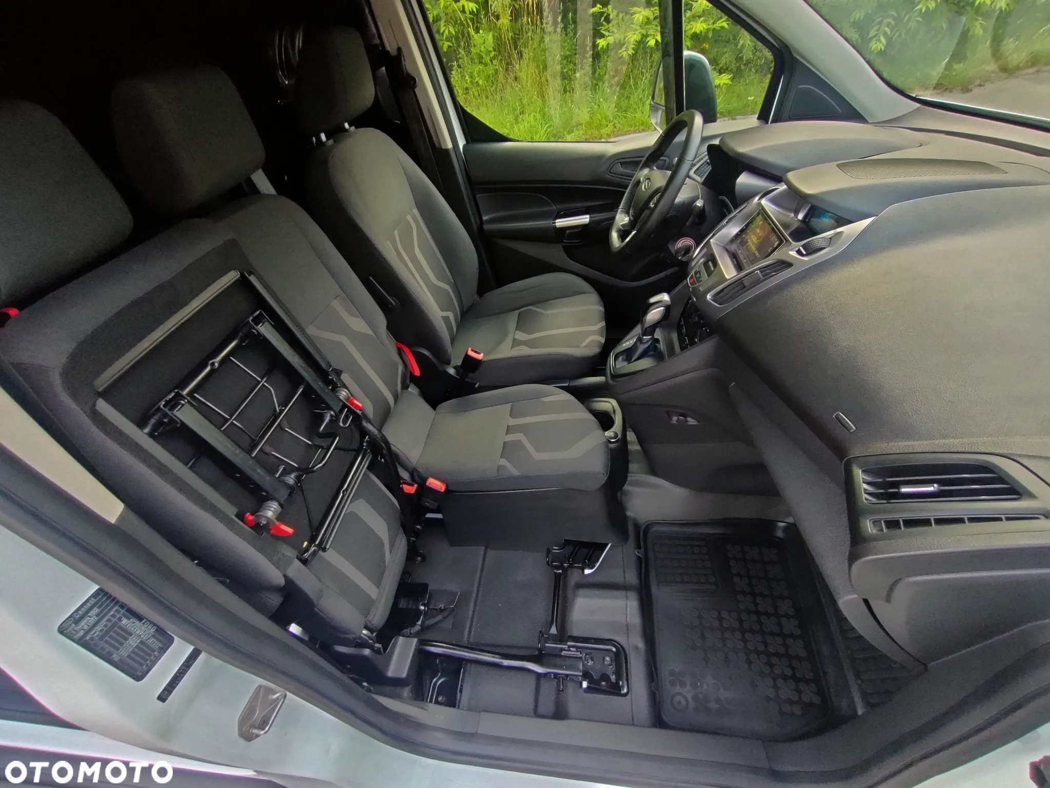 Ford Connect - 23
