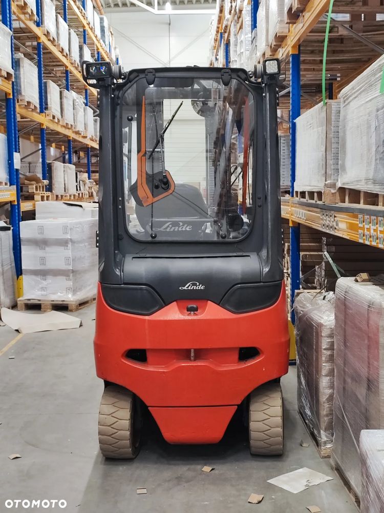 Linde E30 - 19