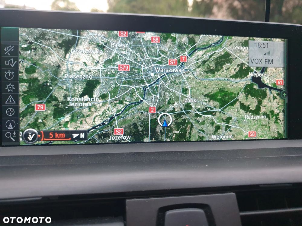 BMW Seria 1 120d xDrive - 13