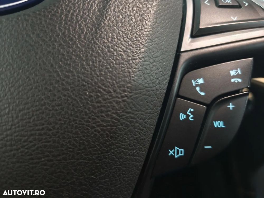 Ford Edge 2.0 TDCi Powershift Vignale - 28